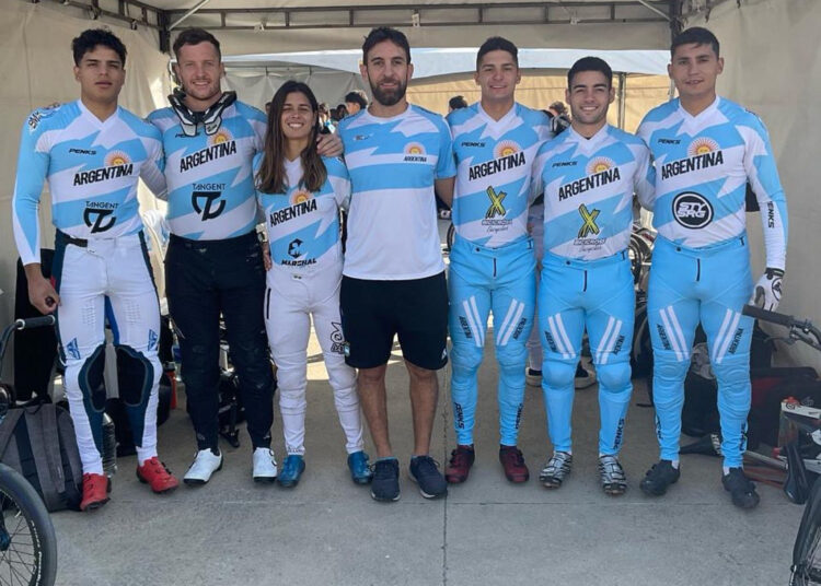 Bmx Racing Argentina Sum Cinco Medallas En Colombia Diario La Imprenta