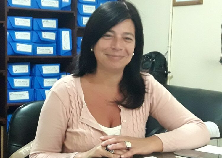 Carina Mozzoni dio positivo para Covid-19