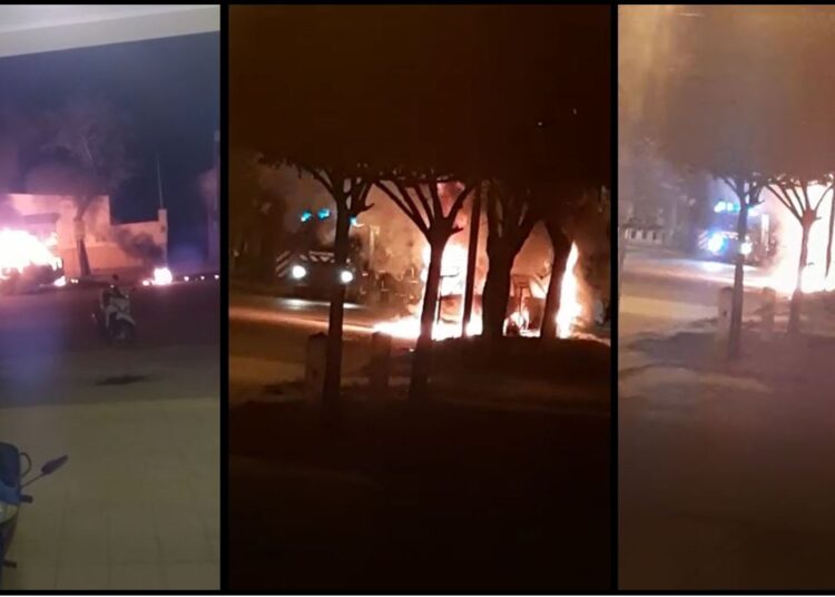 [videos] Cañada de Gómez: Sospechoso incendio de un automóvil frente al Hospital «San José»
