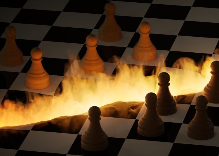 Jugar con fuego – Por Mario A. Chiappino