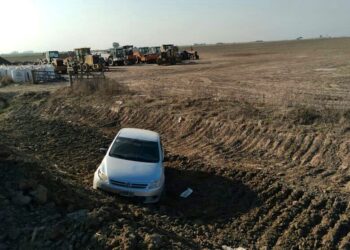 Montes de Oca: Despistó un automóvil tras falla mecánica