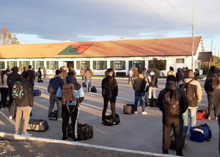 Comenzó la incorporación de jóvenes al Servicio Militar Voluntario