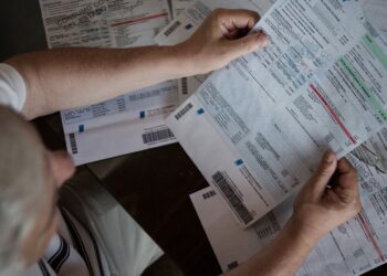 El ENRE sancionó a EDENOR Y EDESUR por aplicar multas ilegítimas a usuarios y usuarias por supuestas fallas técnicas en medidores