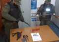 Rosario: Gendarmería detuvo a tres personas que dispararon contra una vivienda