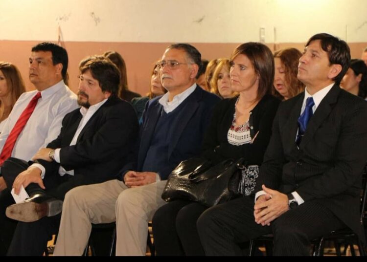 El Instituto Superior del Profesorado N° 5 expresó sus condolencias por el fallecimiento de Víctor Hugo Yonson