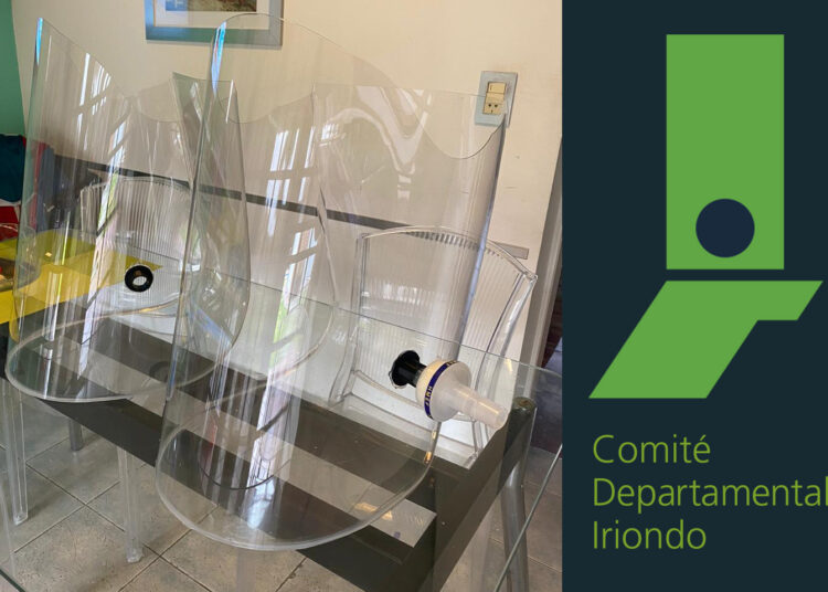 El Comité Departamental de Iriondo contra el Covid-19 hizo entregó máscaras para el tratamiento de ibuprofenato de sodio inhalado a efectores de salud