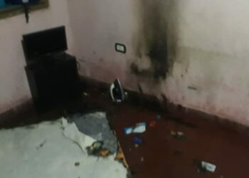 Las Rosas: se produjo el incendio de una vivienda