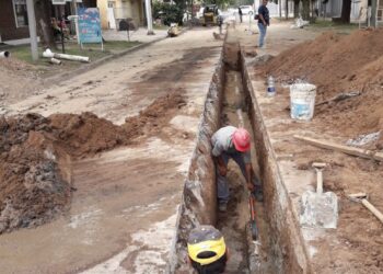 Cañada de Gómez: Aguas Santafesinas S.A. trabaja en la renovación de la red colectora