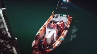 Puerto Madryn: logran rescatar con vida a 3 kayakistas que quedaron a la deriva en el mar