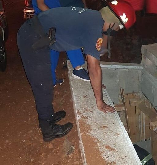 Misiones: Rescataron a un hombre que cayó a una alcantarilla en Posadas
