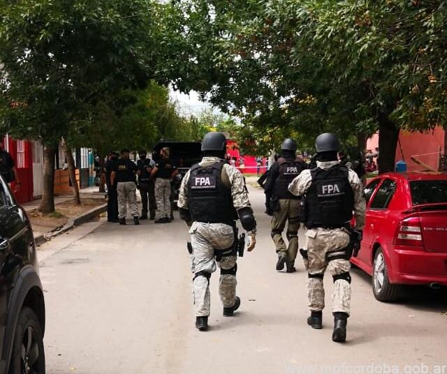 Córdoba: Cae banda que comercializaba drogas en B° Yapeyú