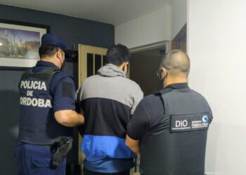 Córdoba: tras allanar su domicilio un hombre fue detenido por el delito de grooming