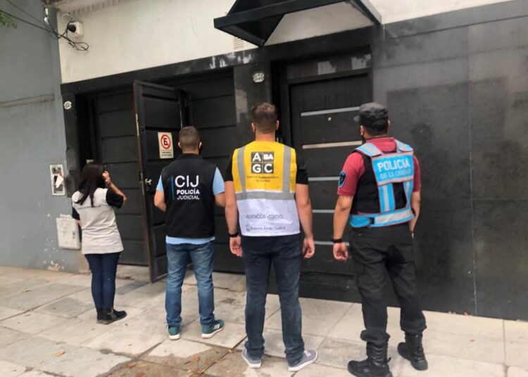 Delitos ambiantales: Clausuran dos fábricas de pesticidas