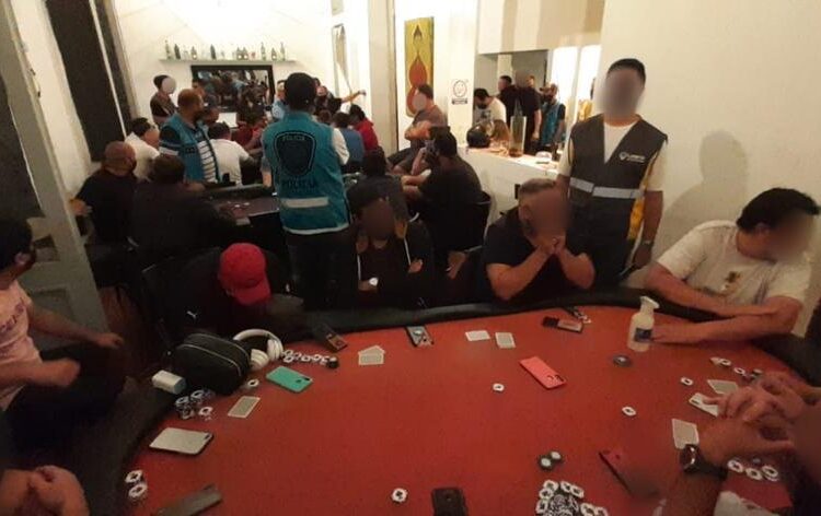 CABA: Clausuran un local donde se realizaba torneo de póker