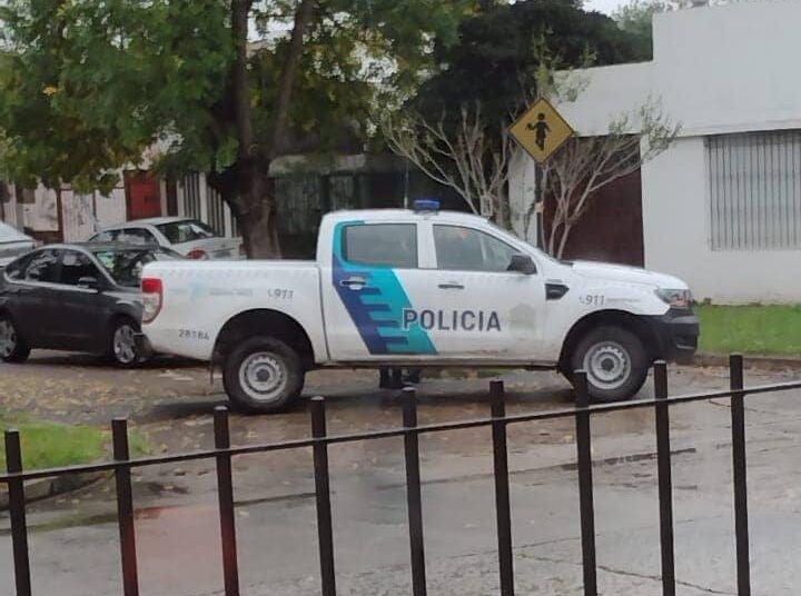 La Plata: Un remisero asesinó a la hija de una pareja que olvidó las llaves en su remis