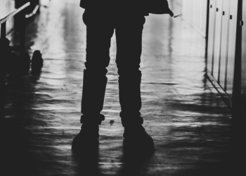 Condenaron a 16 años de prisión a un hombre por abusar sexualmente de su propio hijo menor de edad