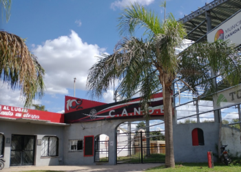 Cañada de Gómez: Tras dañar aberturas ingresaron a robar en el Club NOB