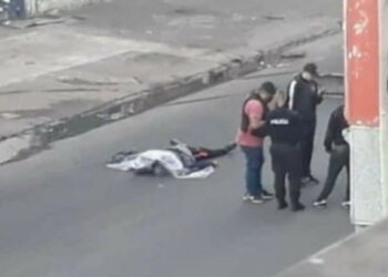 Quilmes: Motochorro resultó abatido tras intentar asaltar a un policía