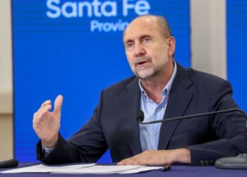 La provincia de Santa Fe adhiere al decreto de necesidad y urgencia (DNU) N° 287/21) del gobierno nacional