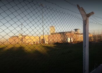 Ordenaron la prisión preventiva de 11 personas involucradas en la evasión de 2 internos de la Unidad XI de Piñero