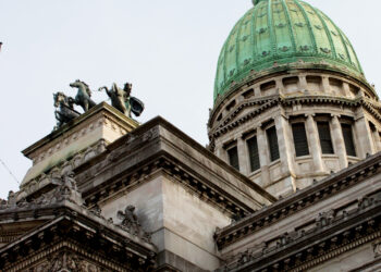 Presentaron en Diputados un proyecto para prohibir el lenguaje inclusivo en el ámbito oficial y educativo