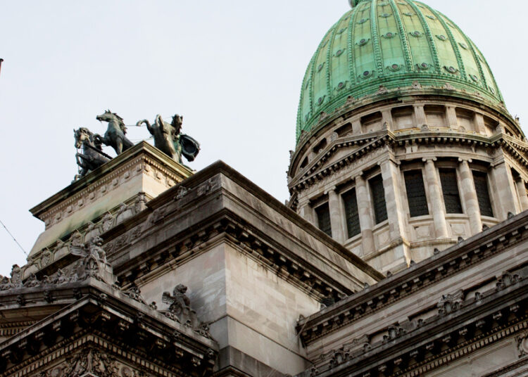 Presentaron en Diputados un proyecto para prohibir el lenguaje inclusivo en el ámbito oficial y educativo