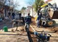 Aguas Santafesinas realiza obra de renovación de la red colectora que se realiza por calle Urquiza al 500