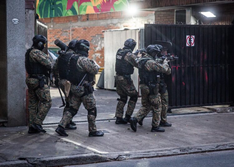 Canguro Blanco: La PSA desarticuló una organización que enviaba encomiendas con droga a Australia