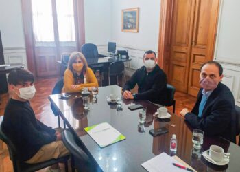 Hugo Rasetto y Adriana Cantero se reunión para abordar las necesidades edilicias de Iriondo