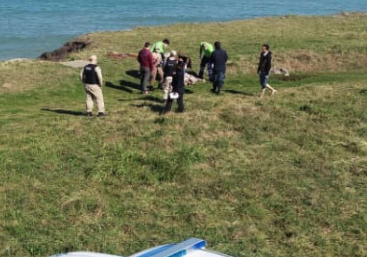 Mar del Plata: Prefectura rescató a un hombre atrapado en un acantilado