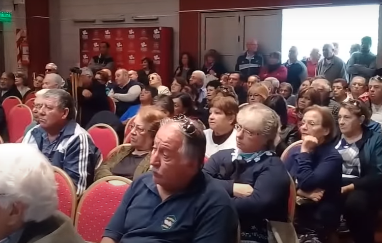 Jubilado municipal reclama a la Intendente el cobro de un beneficio que a pesar de reconocérselo nunca se lo pagaron