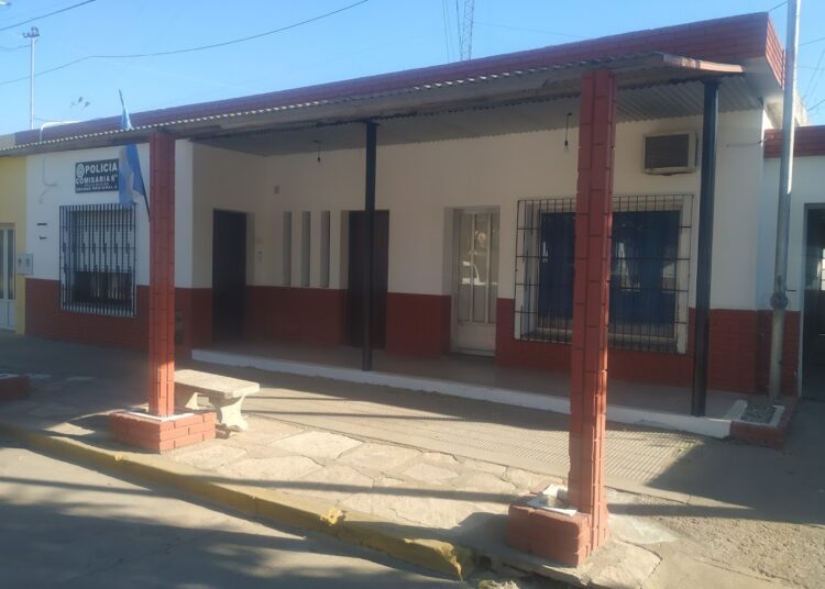 Villa Eloísa: Fue detenido tras viralizarse un video en las redes sociales que lo mostraba armado y apuntando a una persona