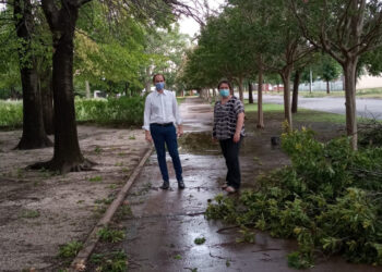 El Senador Hugo Rasetto recorrió la zona más afectada por la tormenta.