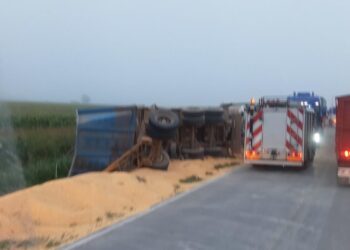 Totoras: Chocaron dos camiones sobre la Ruta Provincial 91