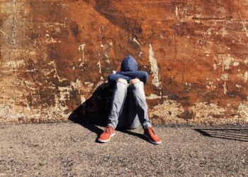 Jóvenes, drogados… y armados a la calle