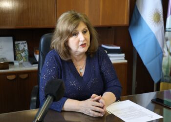 El gobierno santafesino presentó su esquema de extensión horaria a los gremios docentes