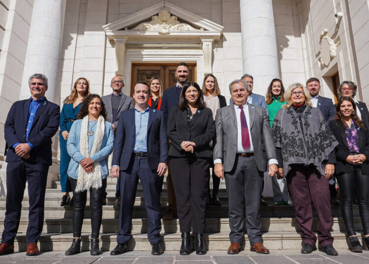 El Socialismo presentó su proyecto de reforma constitucional