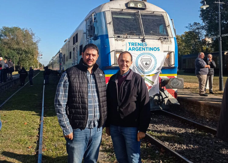 Rasetto estuvo presente en la última prueba del Tren de Cercanía entre Cañada de Gómez y Rosario