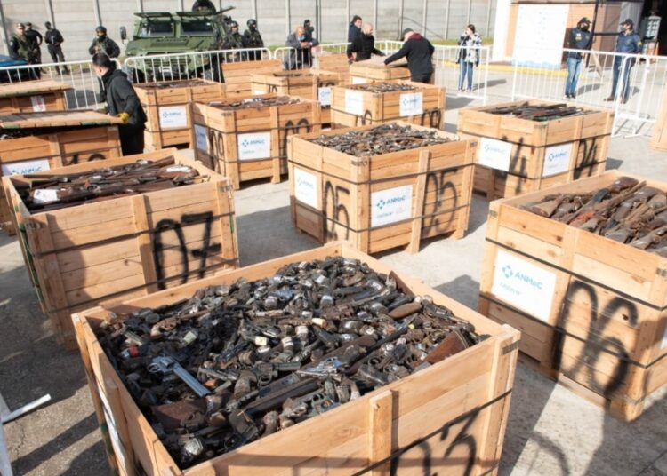 El gobierno santafesino participó de la destrucción de 2.050 armas de fuego