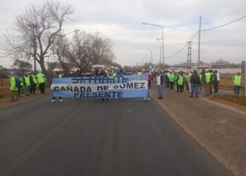 Detalles del corte de ruta de Festram reclamando paritarias al gobierno provincial