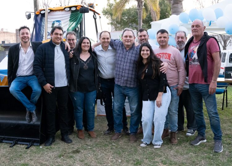 Cultura Iriondo pasó por Oliveros