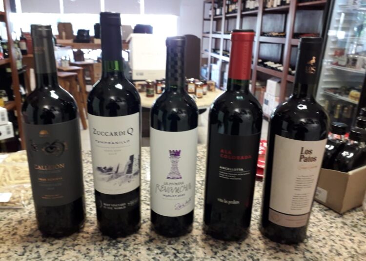 Vinicius Vinoteca presenta «Gran degustación de vinos de Alta Gama con cepas no tradicionales»