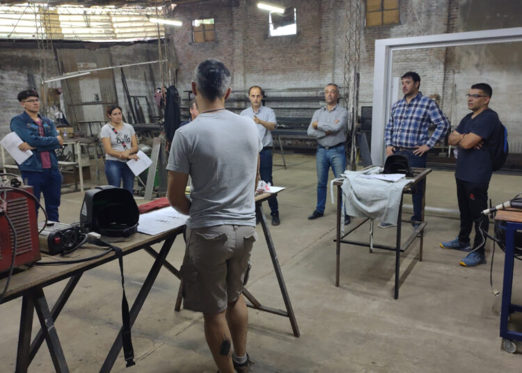 Comenzó en Cañada de Gómez la formación de soldadores de la Senaduría