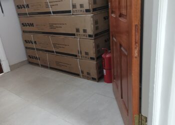 Más reclamos al Hospital San José por la falta de rampas para sillas de ruedas y aires acondicionados