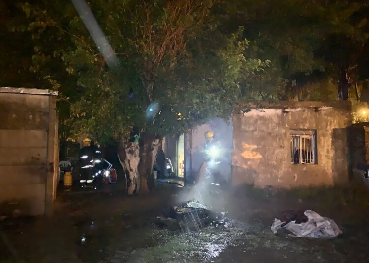 Cañada de Gómez: Incendio en una vivienda originado por una vela