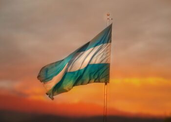 Somos lo que naturalizamos – Por Emanuel N. Soverchia