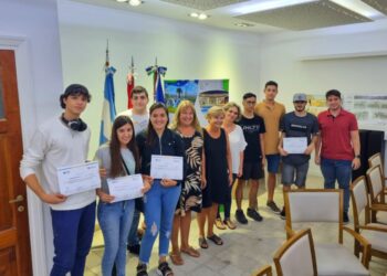 La municipalidad entregó certificados a los participantes del curso de robótica