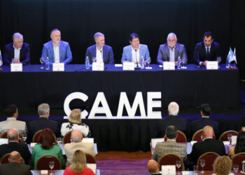 Schiaretti en CAME propone medidas para resolver los problemas de la macroeconomía que afectan a las pymes