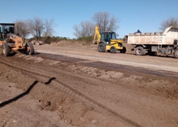 El municipio comunicó que durante el 2022 invirtió 28 millones de pesos en estabilizado y bacheo en calles