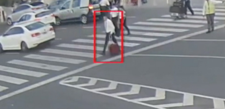 Ezeiza: La PSA detuvo a un remisero por el hurto de una valija